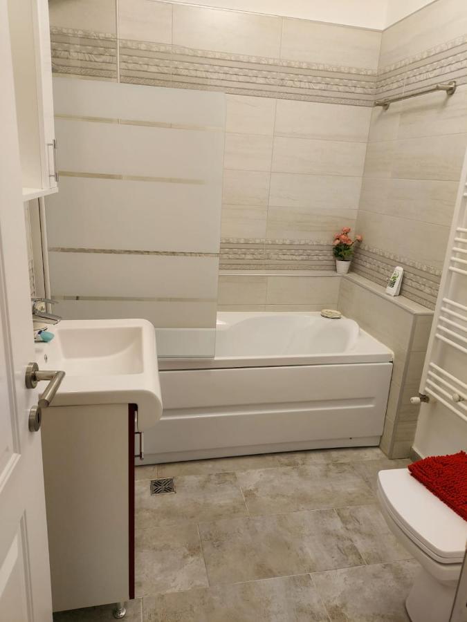 Nk47 Apartment Constanta Exterior photo